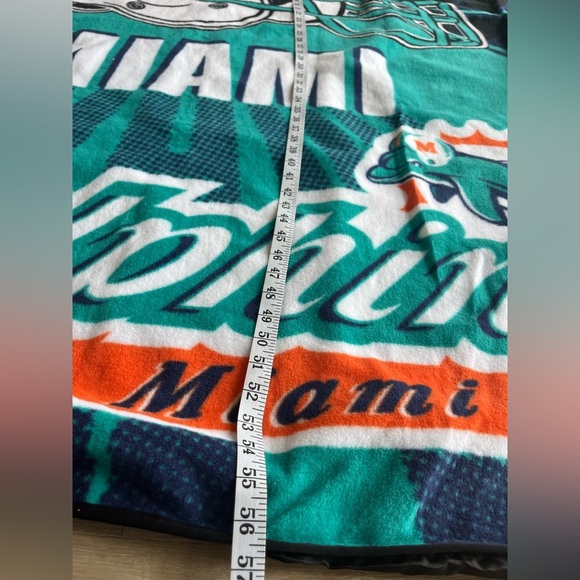 Vintage Miami Dolphins Beach Picnic Blanket 56 x 47 inches Fleece Nylon Old Logo - Picture 2 of 4